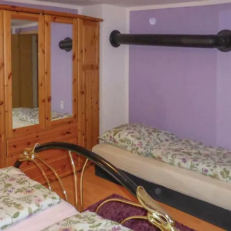 Apartment Stunning In Sttzengrn-hundshbel With 2 Bedrooms&wifi Hundshubel