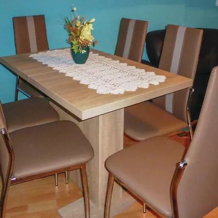 Stunning In Sttzengrn-hundshbel With 2 Bedrooms&wifi *